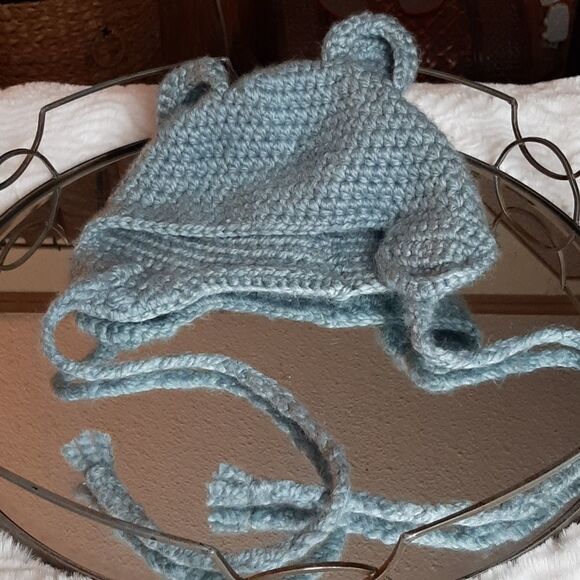 HAND CROCHETED Blue   Mouse Look Hat - Picture 1 of 6